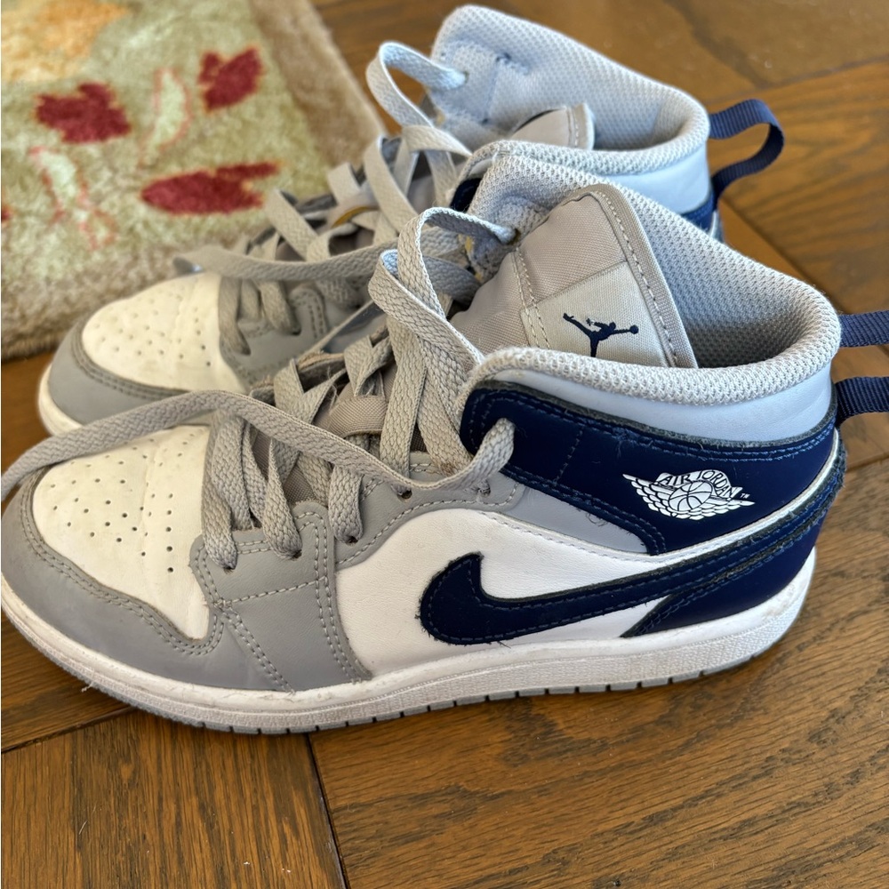 Jordan Kids Sneakers - Gray and Navy